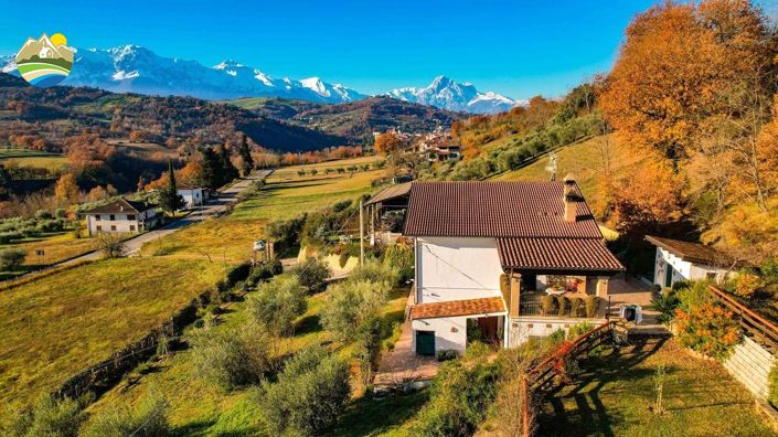 Image No.3-Maison de campagne de 3 chambres à vendre à Bisenti
