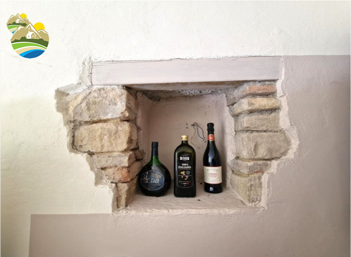 Image No.12-2 Bed Cottage for sale