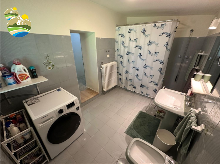 Image No.22-2 Bed Cottage for sale