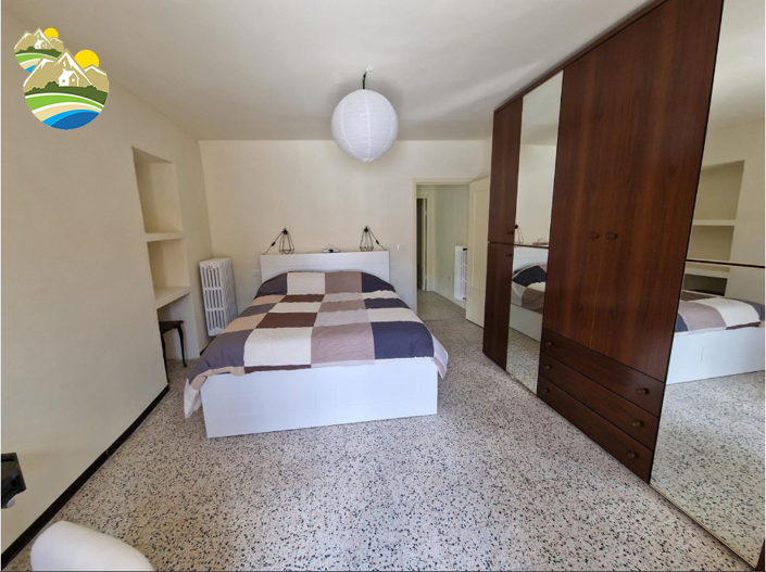 Image No.29-2 Bed Cottage for sale