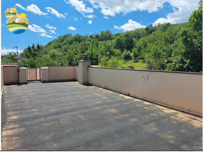 Image No.3-2 Bed Cottage for sale