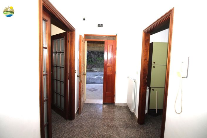 Image No.16-3 Bed Property for sale