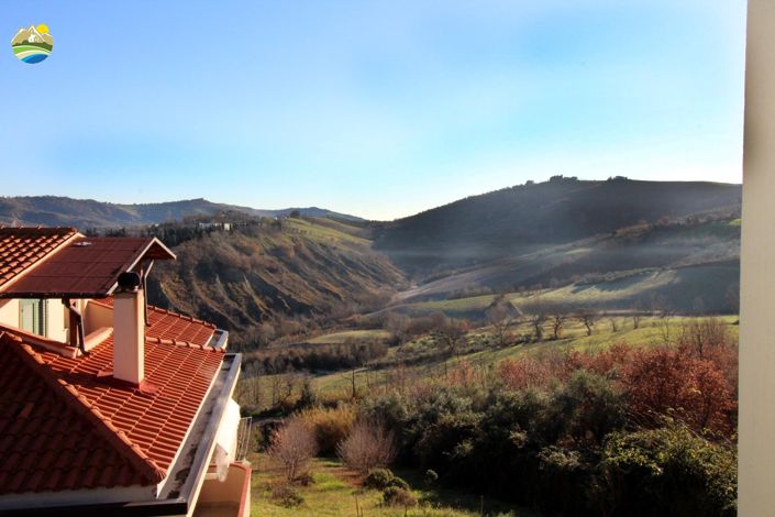 Image No.31-3 Bed Property for sale