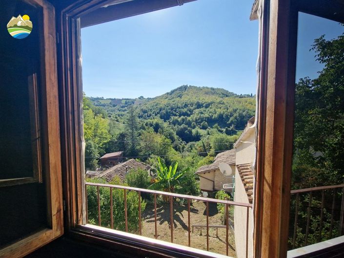 Image No.13-2 Bed Townhouse for sale