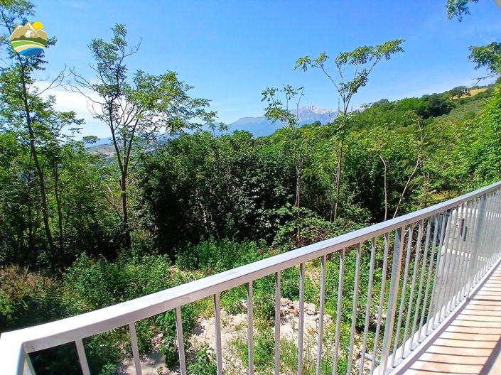 Image No.22-2 Bed Country House for sale