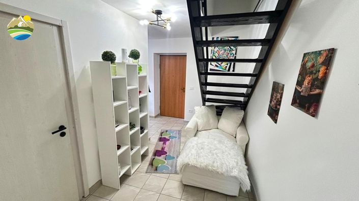 Image No.7-2 Bed Country House for sale