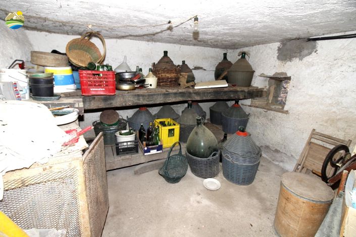 Image No.16-2 Bed Country House for sale