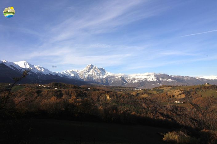 Image No.18-2 Bed Country House for sale