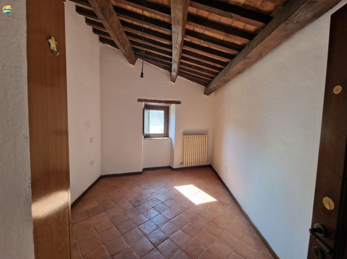 Image No.22-2 Bed Townhouse for sale