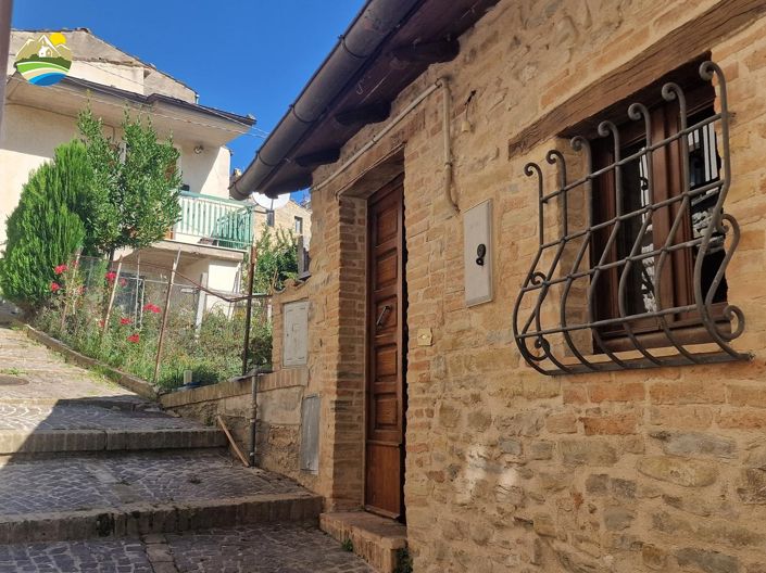 Image No.25-Maison de ville de 2 chambres à vendre à Arsita