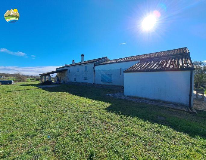 Image No.24-4 Bed Country House for sale