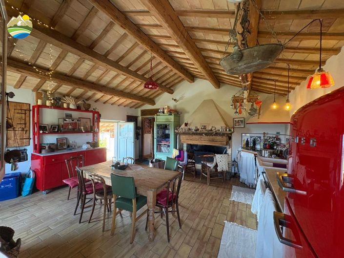 Image No.34-4 Bed Country House for sale