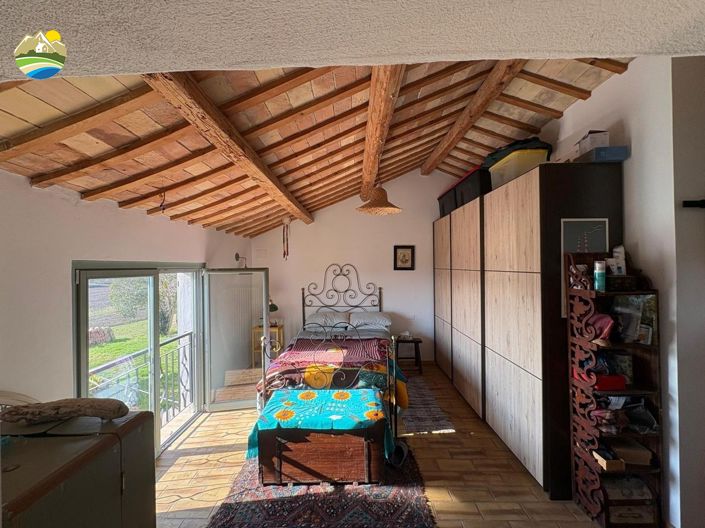 Image No.37-4 Bed Country House for sale