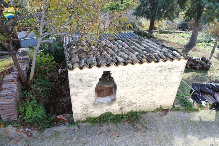 Image No.24-3 Bed Property for sale