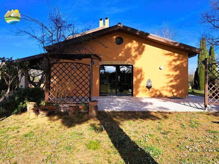 Image No.10-Villa de 4 chambres à vendre à Citta Sant'Angelo