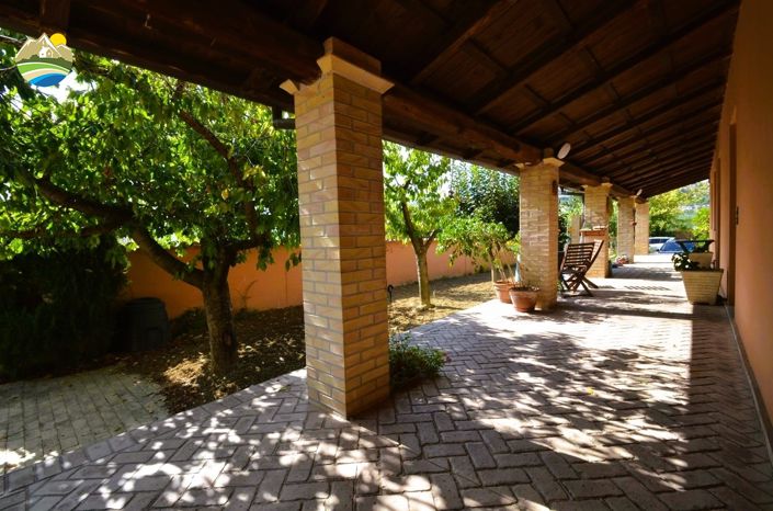 Image No.18-Villa de 4 chambres à vendre à Citta Sant'Angelo