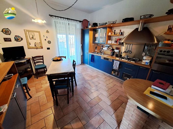 Image No.29-Villa de 4 chambres à vendre à Citta Sant'Angelo