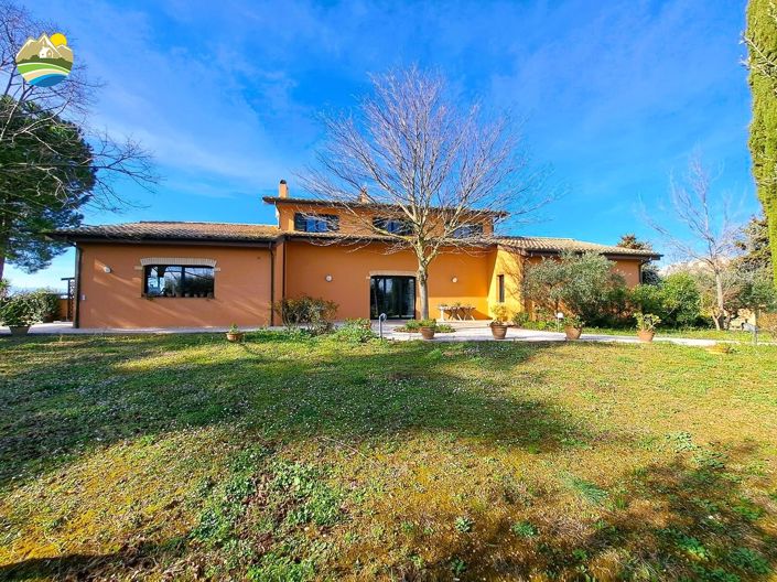 Image No.7-Villa de 4 chambres à vendre à Citta Sant'Angelo