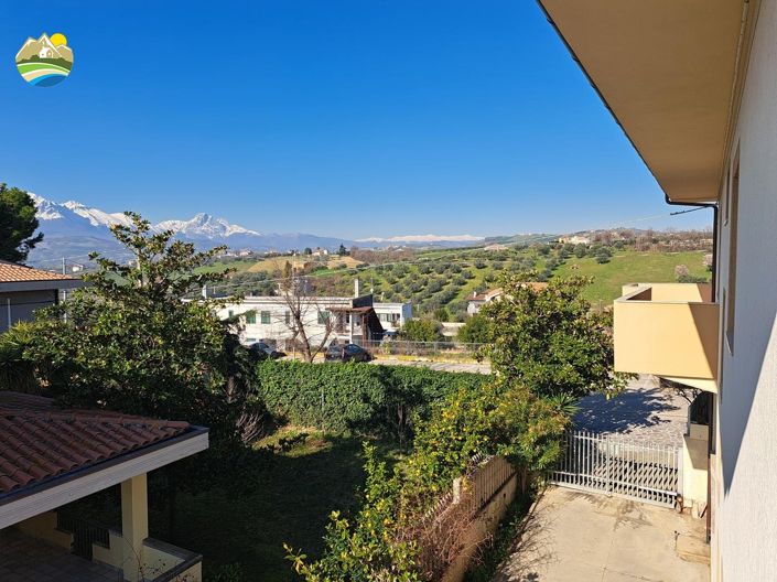 Image No.28-Maison de ville de 5 chambres à vendre à Elice