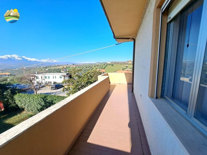 Image No.3-Maison de ville de 5 chambres à vendre à Elice