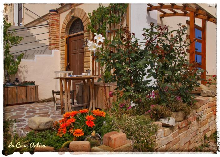 Image No.9-4 Bed Country House for sale