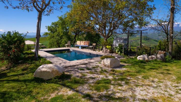 Image No.19-4 Bed Country House for sale