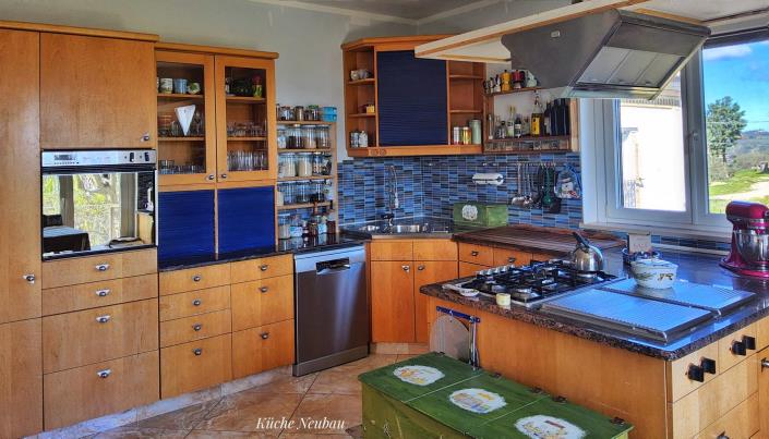 Image No.35-4 Bed Country House for sale