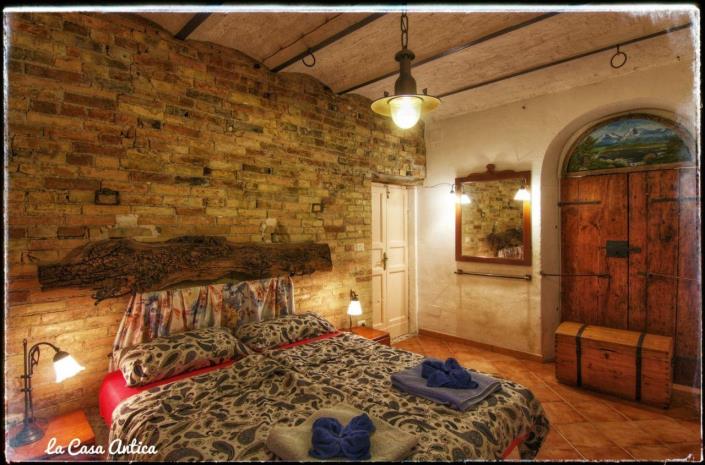Image No.58-4 Bed Country House for sale