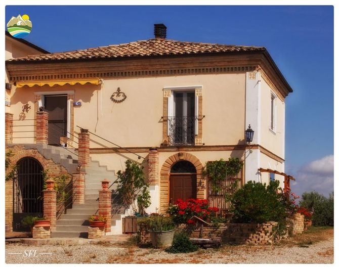 Image No.12-4 Bed Country House for sale