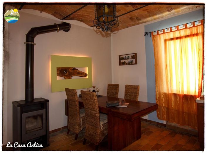 Image No.30-4 Bed Country House for sale