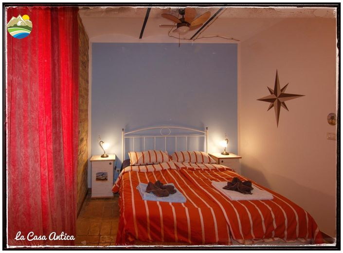 Image No.35-4 Bed Country House for sale