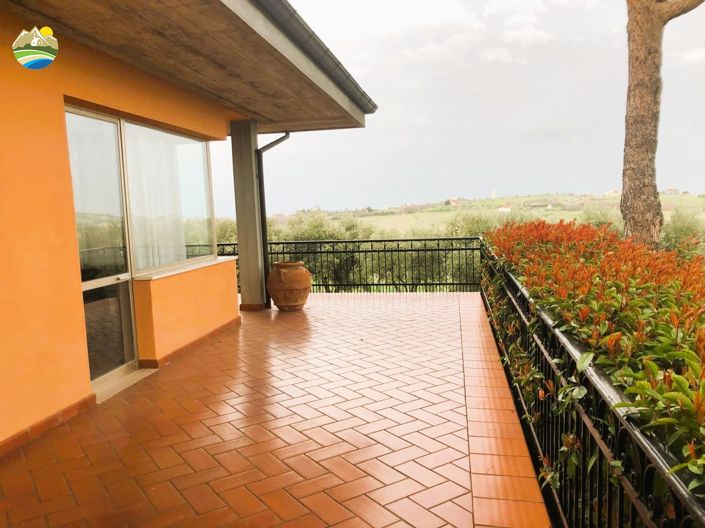 Image No.30-6 Bed Villa for sale