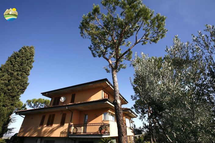 Image No.7-6 Bed Villa for sale