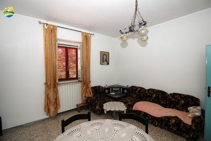 Image No.29-Maison de campagne de 4 chambres à vendre à Montefino