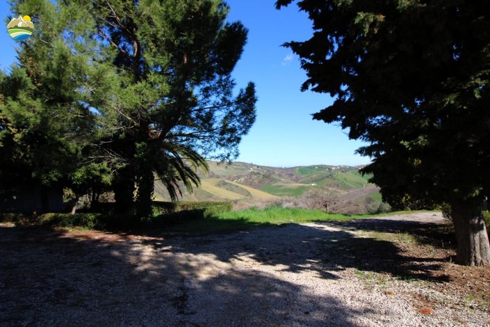 Image No.37-Maison de campagne de 4 chambres à vendre à Montefino