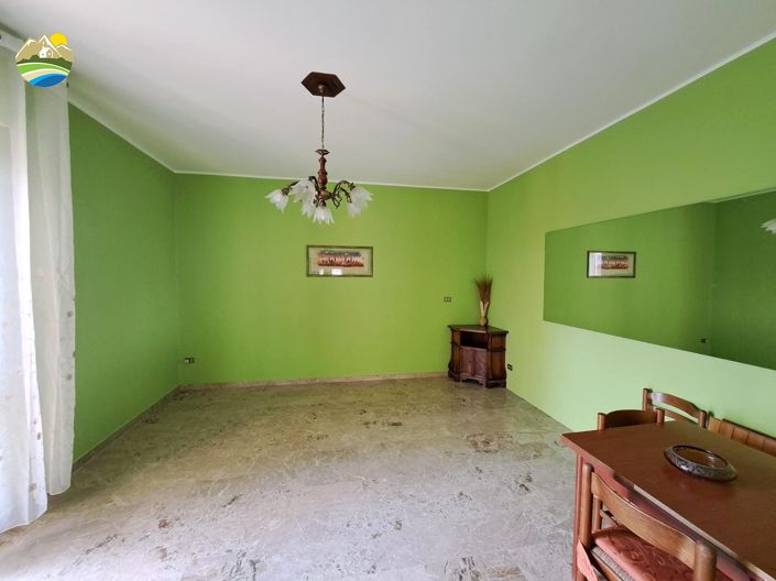 Image No.19-5 Bed Villa for sale