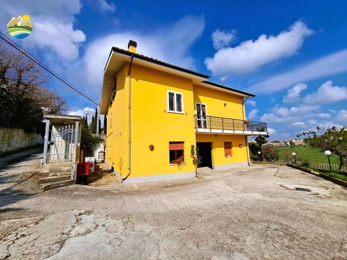 Image No.3-Villa de 5 chambres à vendre