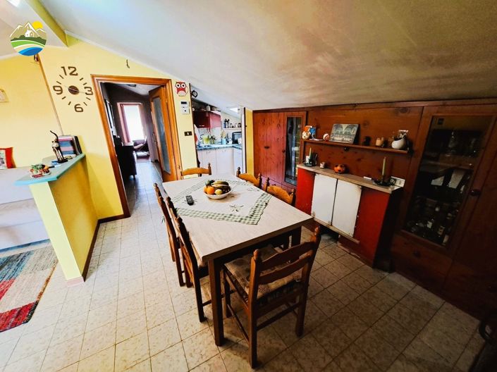 Image No.30-5 Bed Villa for sale