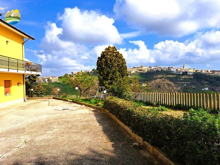 Image No.7-5 Bed Villa for sale