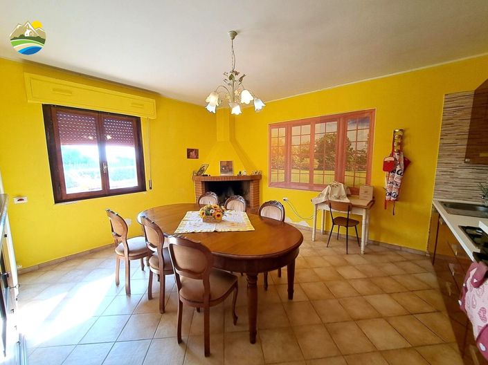 Image No.9-5 Bed Villa for sale