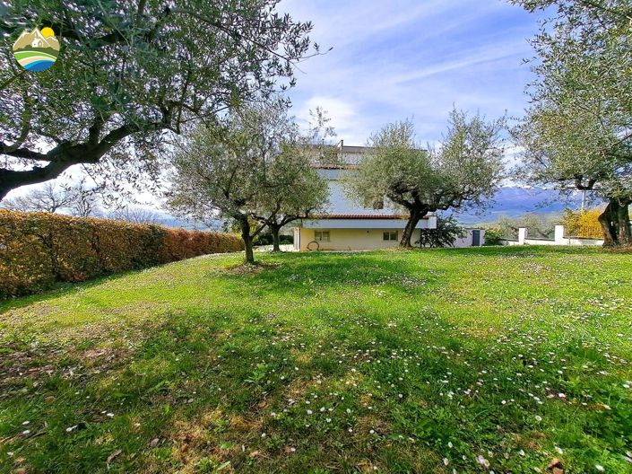 Image No.18-3 Bed Villa for sale