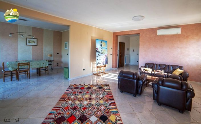 Image No.24-3 Bed Villa for sale