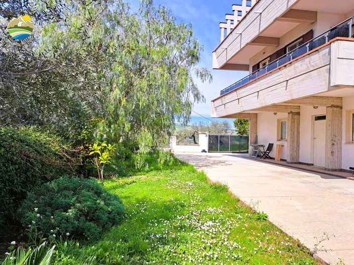 Image No.6-3 Bed Villa for sale