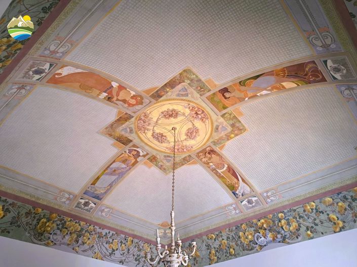 Image No.45-6 Bed Townhouse for sale