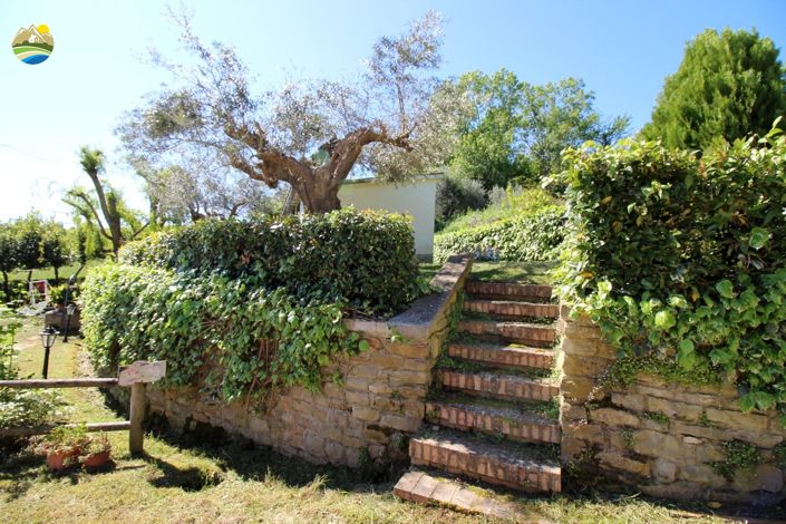 Image No.3-2 Bed Country House for sale
