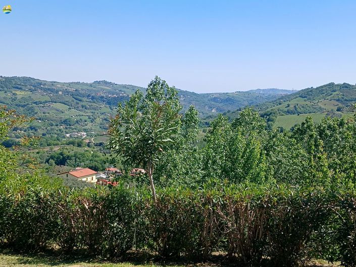 Image No.37-2 Bed Country House for sale