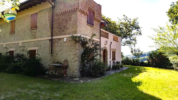 Image No.23-3 Bed Country House for sale