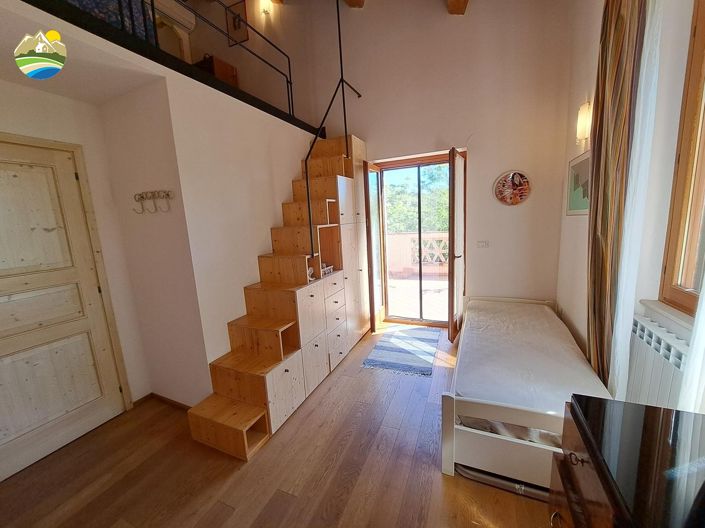 Image No.34-3 Bed Country House for sale