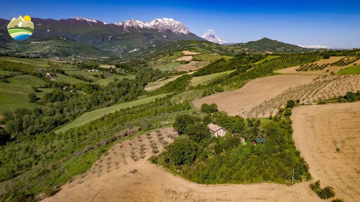 Image No.41-3 Bed Country House for sale