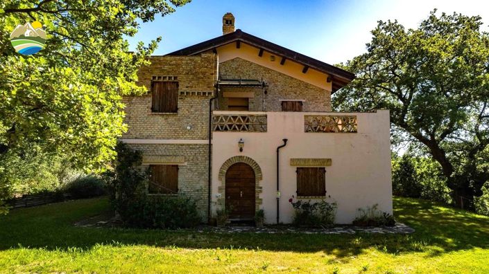 Image No.7-3 Bed Country House for sale